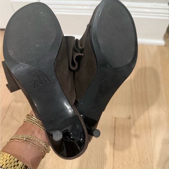 Zara Women's Dark Brown Suede Mules with Bow - Picture 6 of 6